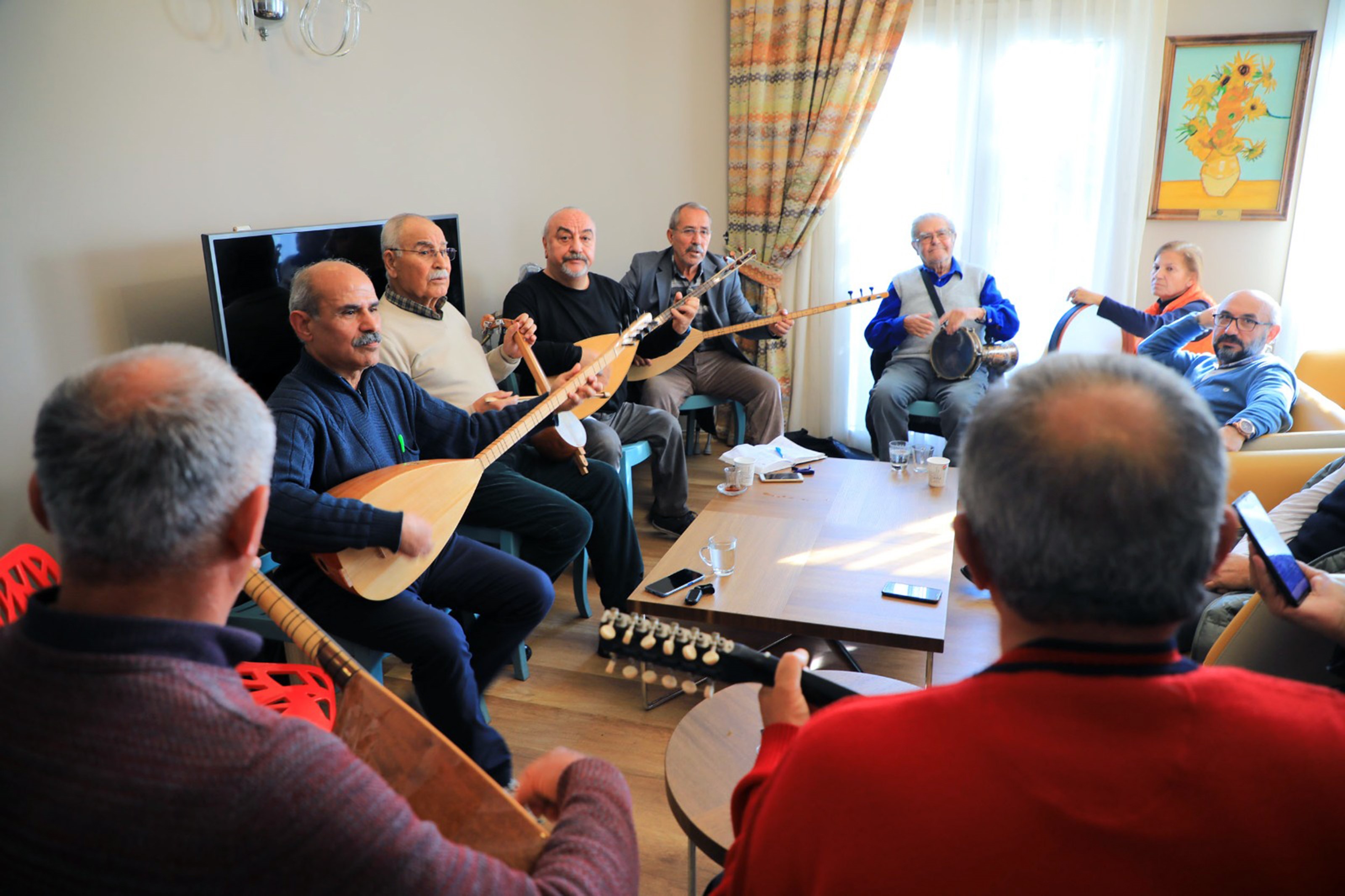 100 Yaş Evleri̇ İlgi̇ Görüyor (2)