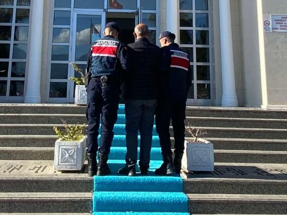 Jandarma Genel Asayiş Uygulamasında 47 Şahıs Yakalandı (6)