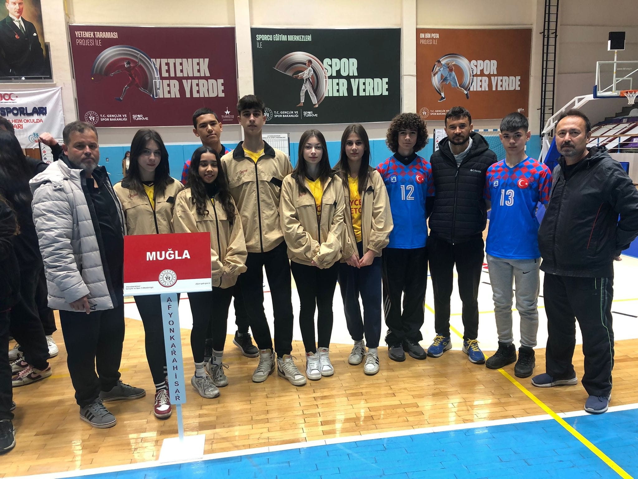 Öğrenciler Floor Curlingte Bölge İkincisi Oldu (1)