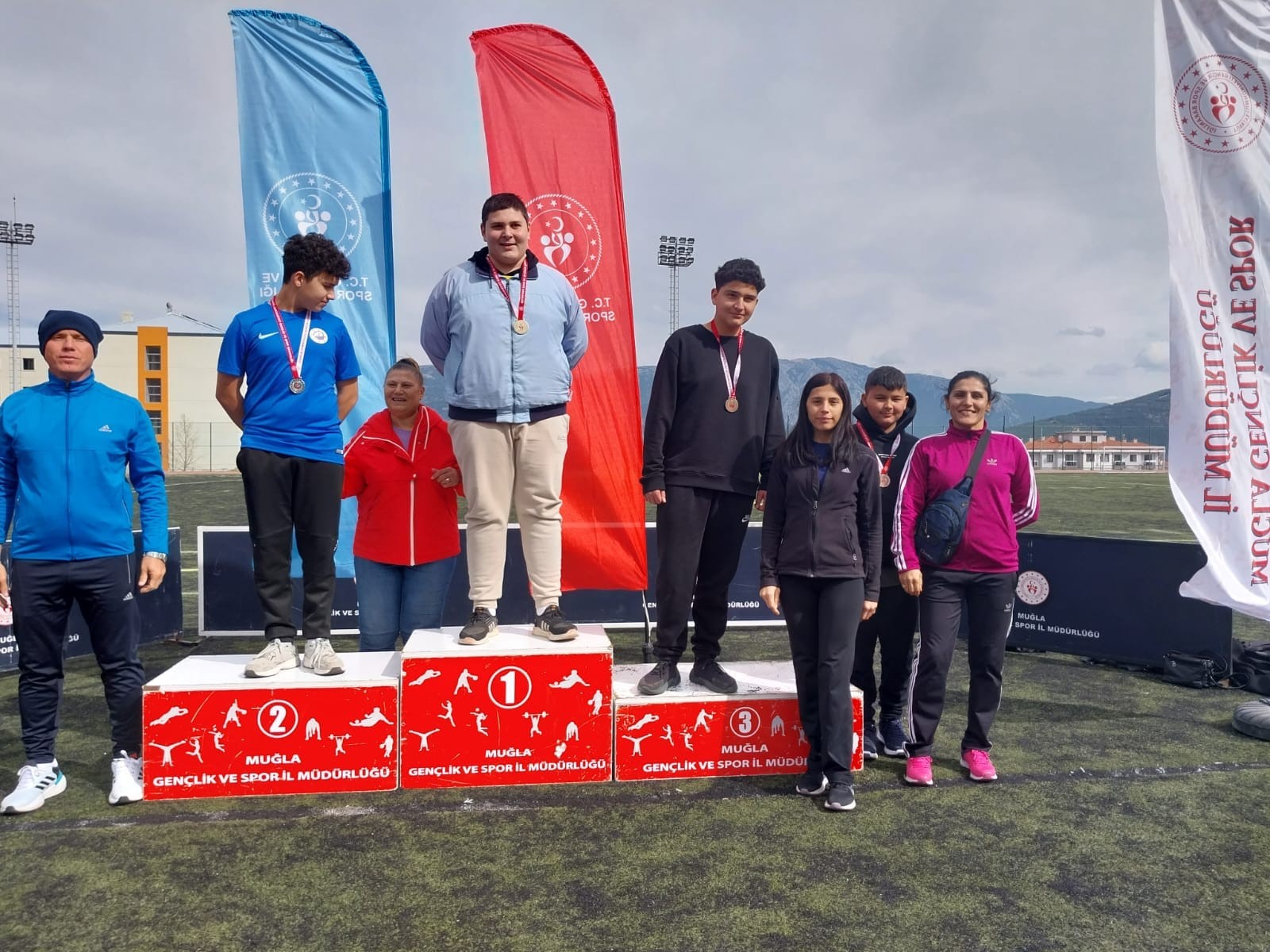 Seydikemer’deki Okullar Atletizm Yarışmasında Başarılı Oldu (3)