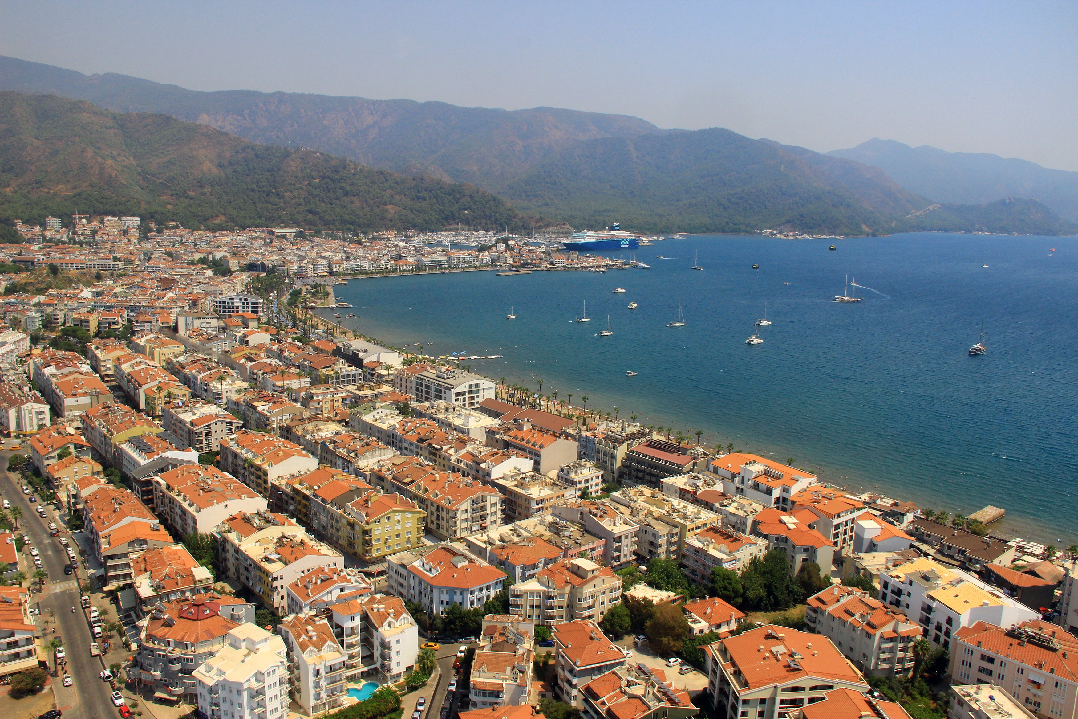 Türkiye'de Yerleşik Yabancı Nüfus Azalıyor (2)