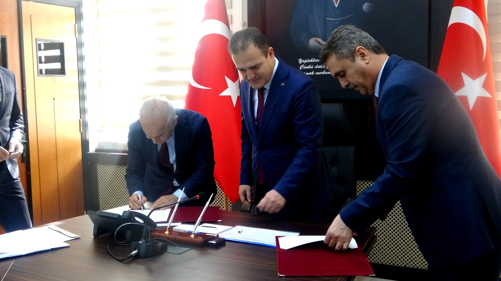 Yapılacak Olan Tesisin İmzaları Atıldı (4)