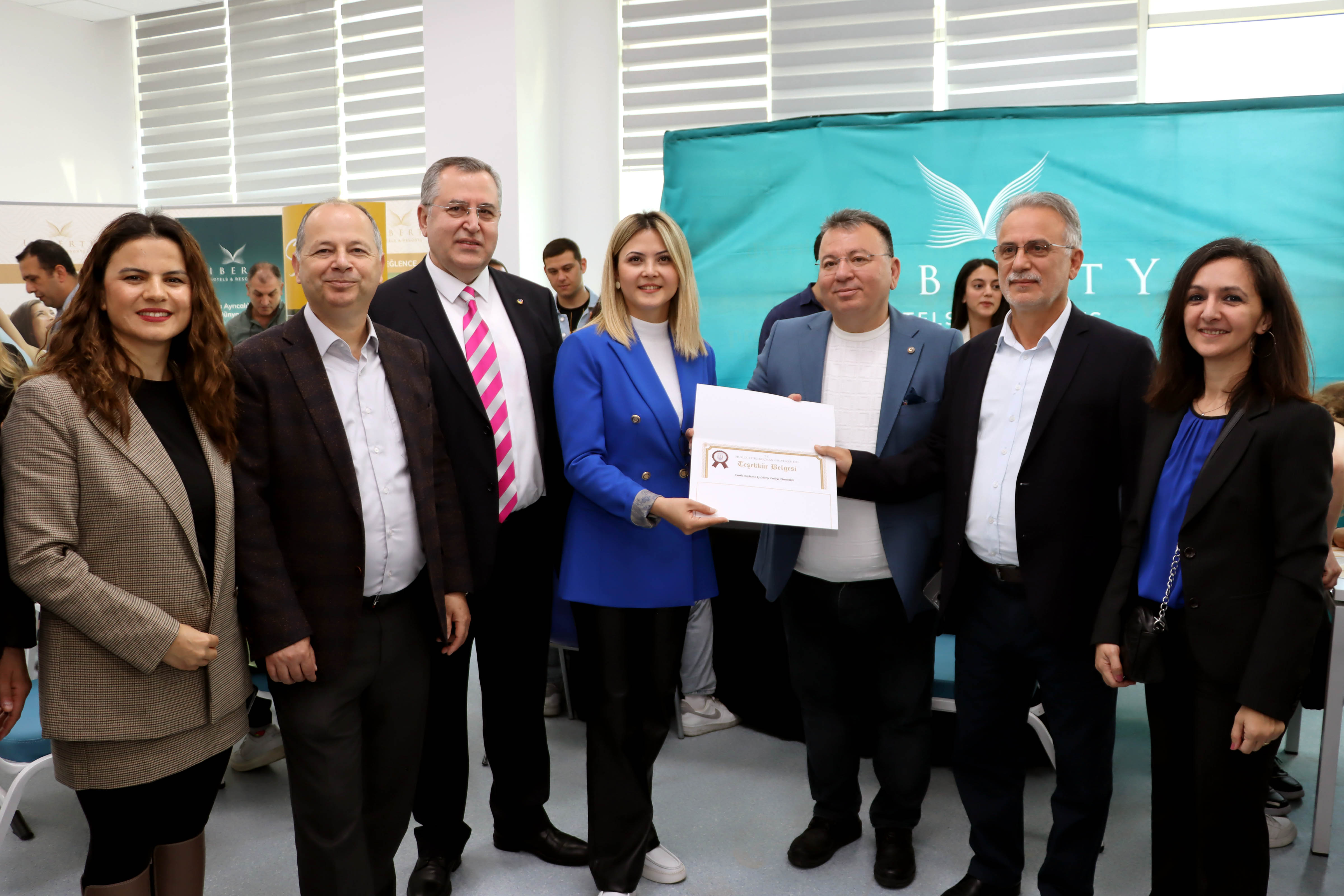 2024 03 04 Fethi̇ye’de Turi̇zm Sektörü Öğrenci̇lerle Buluştu (1)