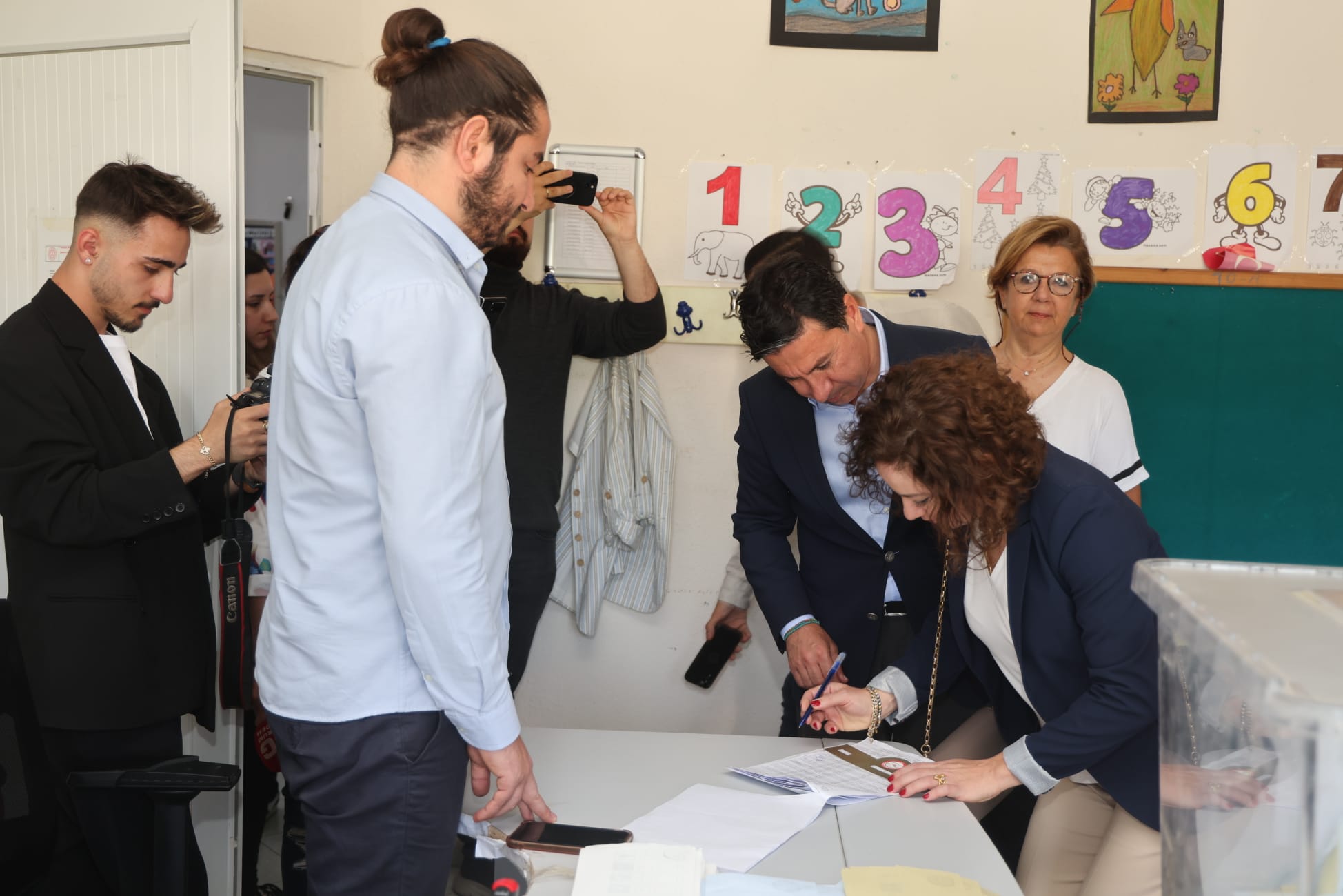 Ahmet Aras Oyunu Kullandı (3)