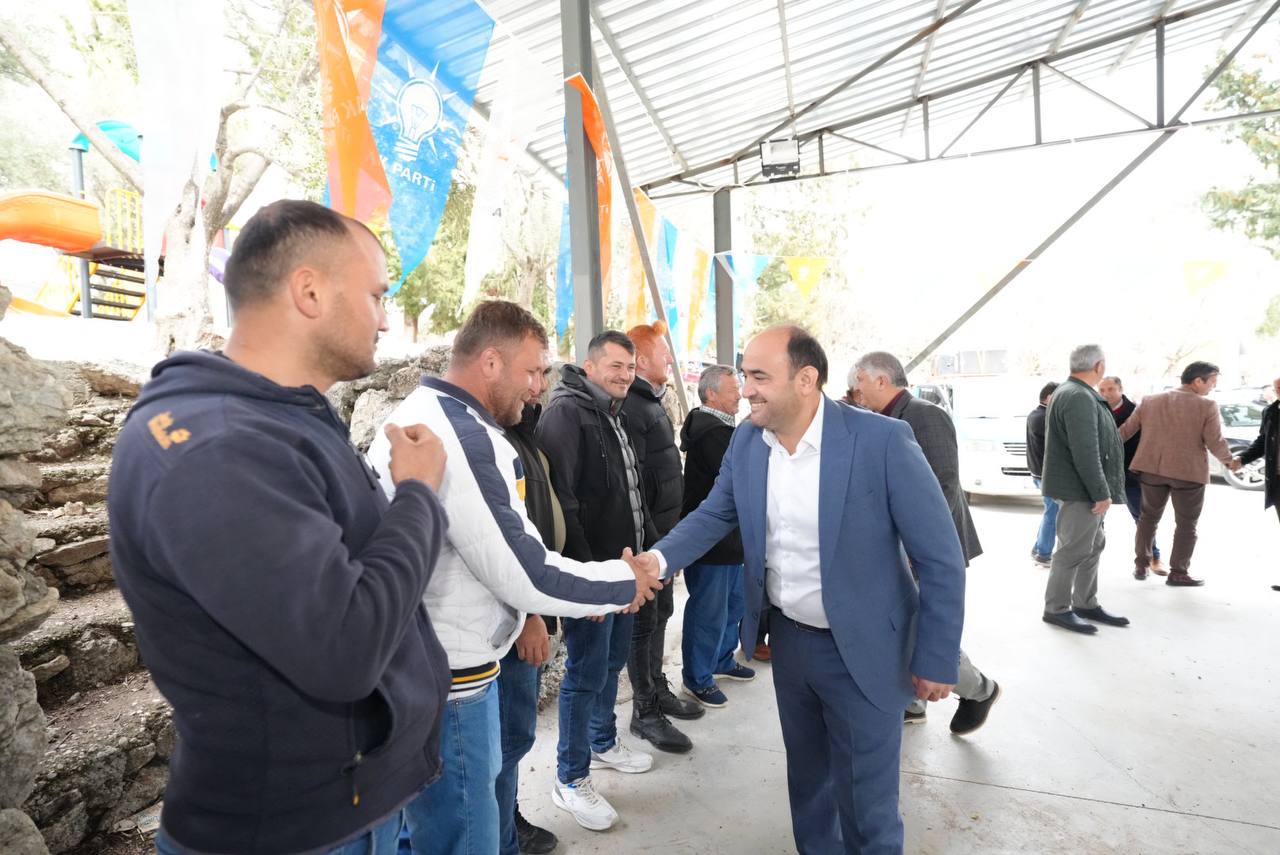 Akdeni̇zli̇ “Seydi̇kemerli̇leri̇n Mutluluğu İçi̇n Durmadan Çalişacağiz” (2)