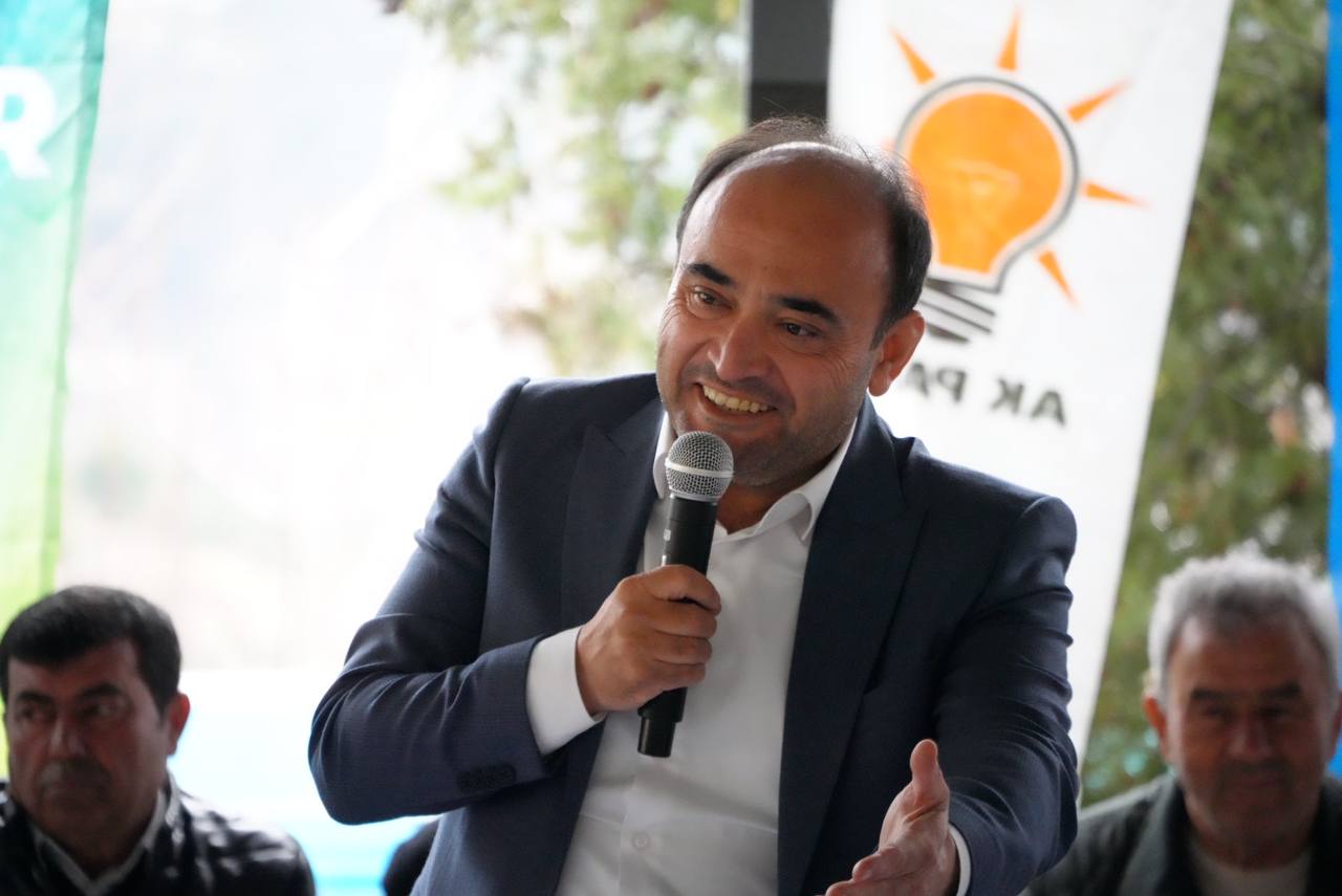 Akdeni̇zli̇ “Seydi̇kemerli̇leri̇n Mutluluğu İçi̇n Durmadan Çalişacağiz” (8)