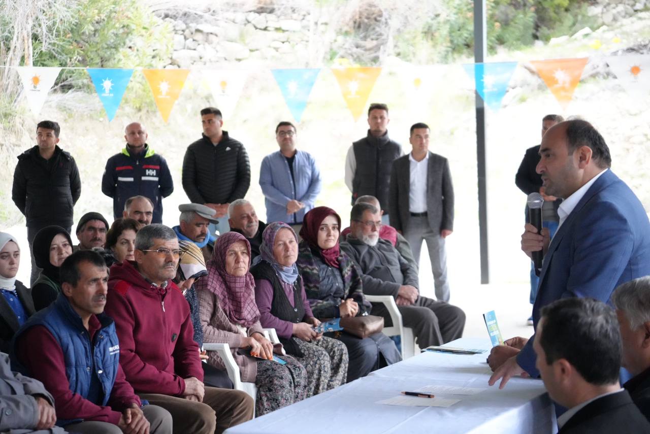 Akdeni̇zli̇ “Seydi̇kemerli̇leri̇n Mutluluğu İçi̇n Durmadan Çalişacağiz” (9)