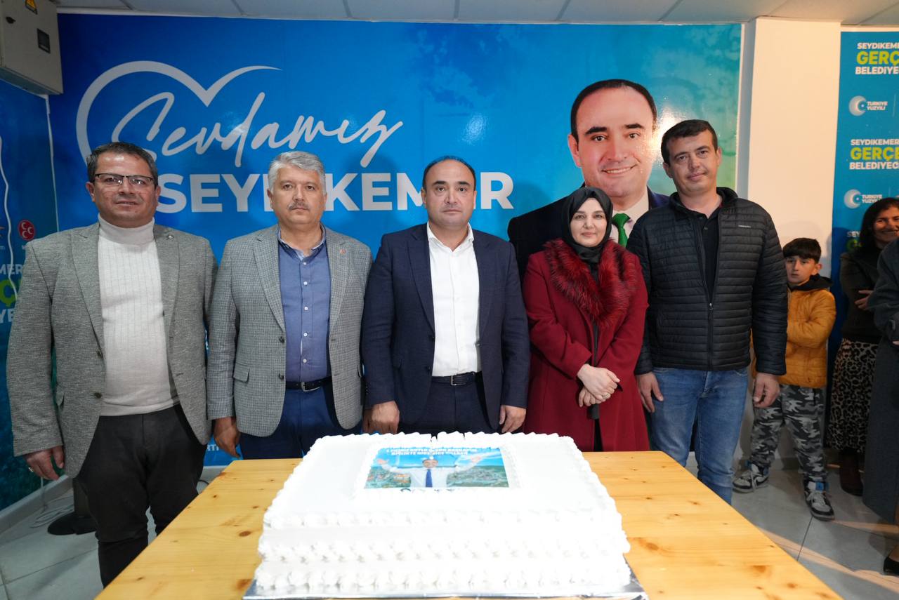 Akdeni̇zli̇’ye 1’İnci̇ Yil Dönümü Sürpri̇zi̇ (7)