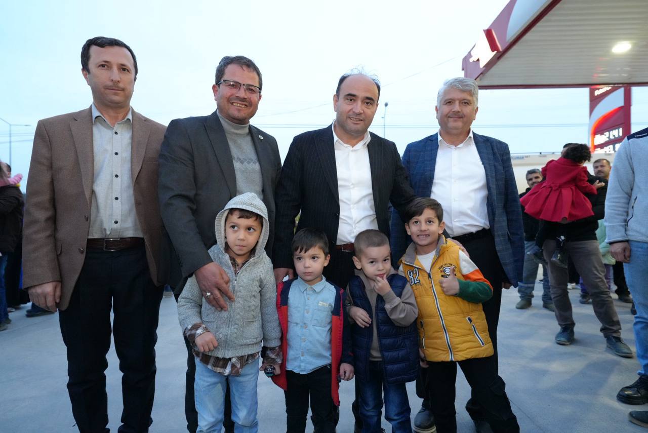 Başkan Akdeni̇zli̇, Beledi̇ye Personeli̇ İftar Verdi̇ (10)
