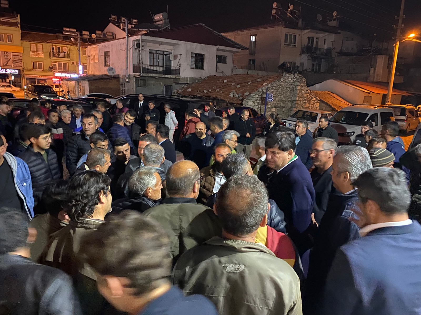 Başkan Karaca, Muhtar Adayı Hasan Gizli’yi Ziyaret Etti (7)