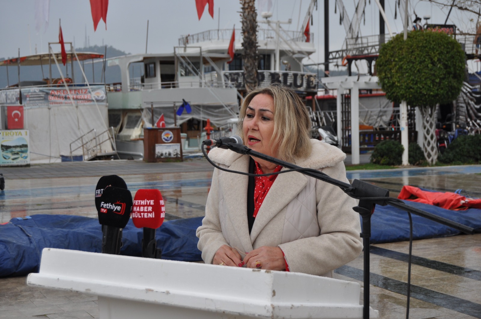Fethiye’de 8 Mart Dünya Kadınlar Günü Törenle Kutlandı (10)