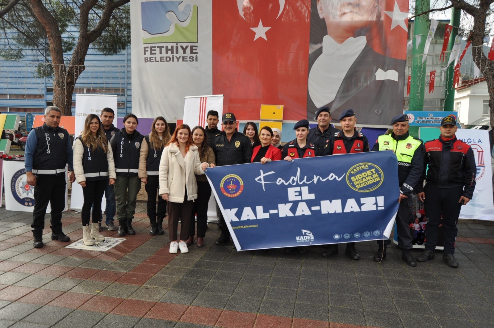 Fethiye’de 8 Mart Dünya Kadınlar Günü Törenle Kutlandı (3)
