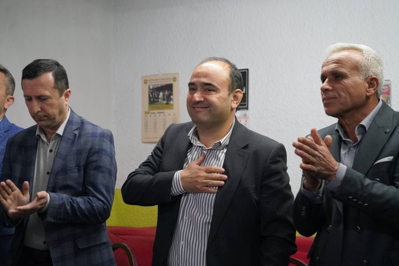 Halk Konuşuyor, Başkan Akdeni̇zli̇ Di̇nli̇yor (1)