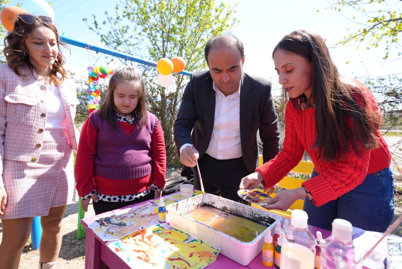 Herkesi̇n Başkani Akdeni̇zli̇, Özel Öğrenci̇leri̇n Kalpleri̇ni̇ Fethetti̇ (5)