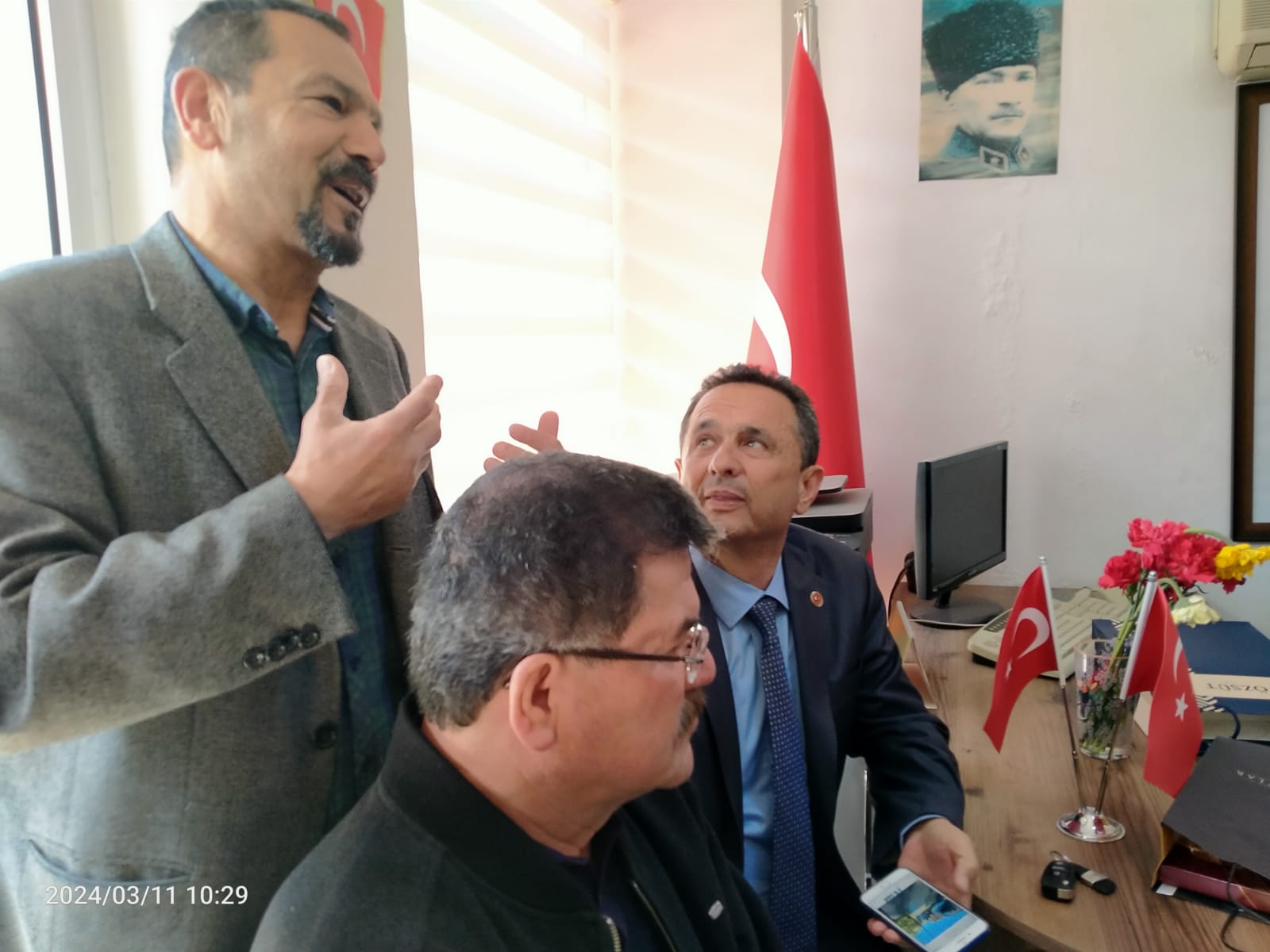 Karaca, Muhtarların Sorunlarını Dinledi (4)