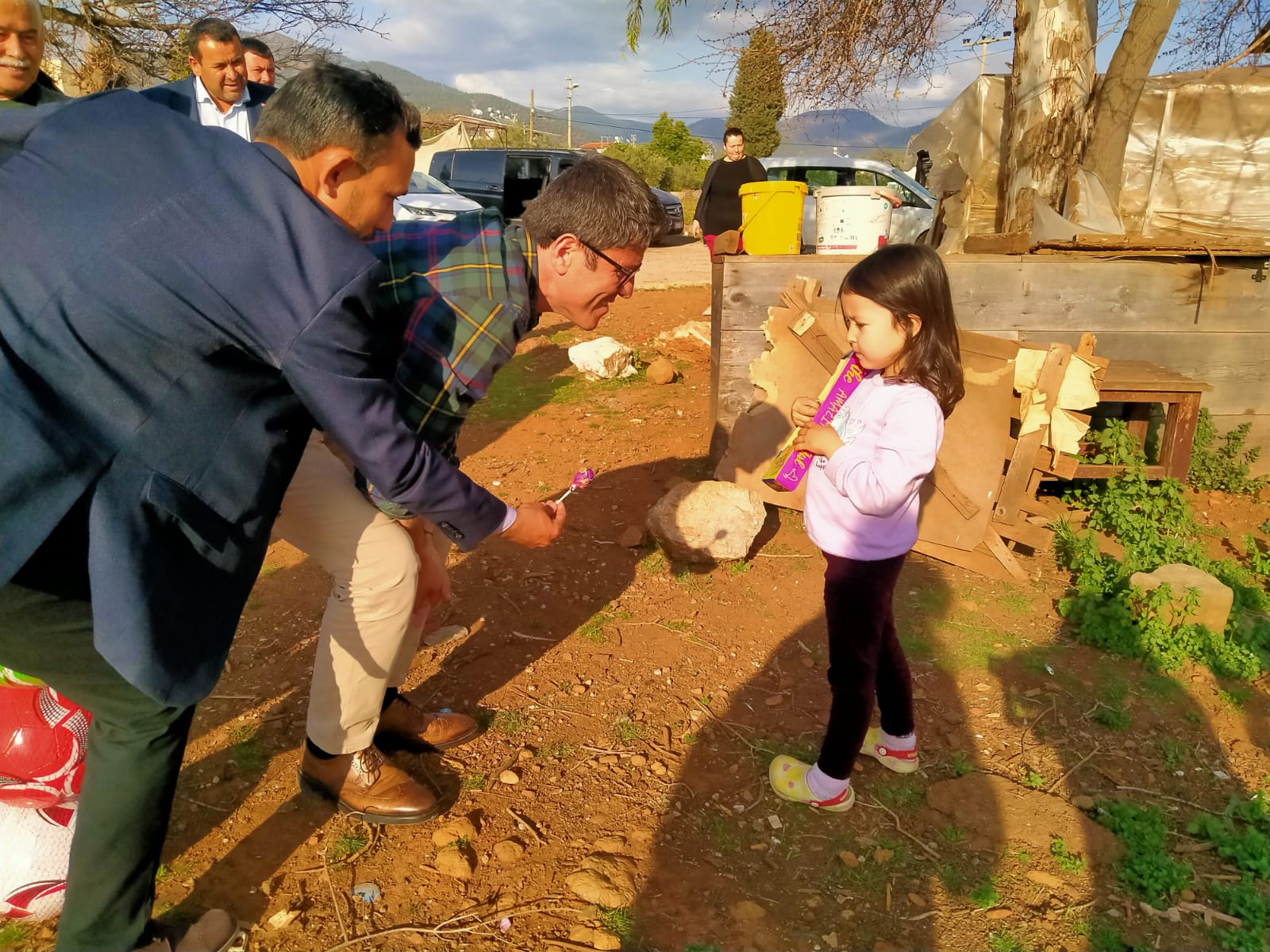 Kökten, Çocukların Talebini Geri Çevirmedi (16)