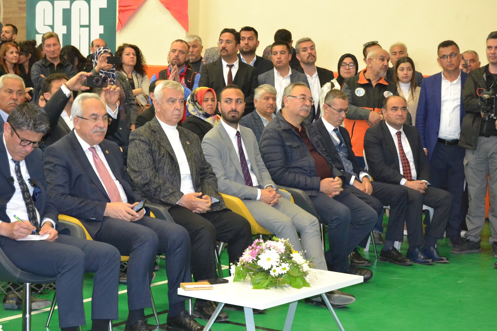 Kökten, Yeni Stadyumun Müjdesini Verdi (6)