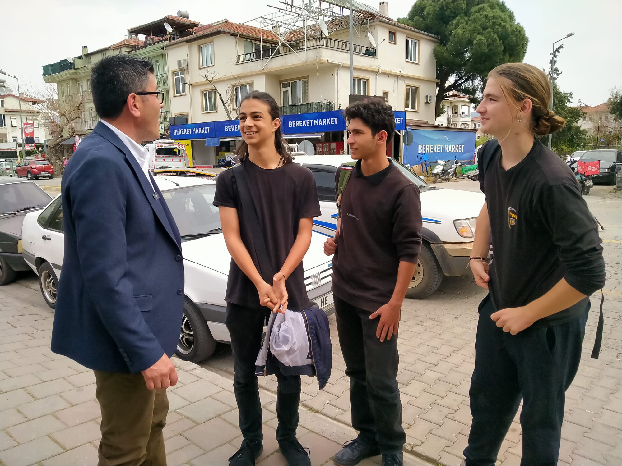 Kökten, Ziyaretlerini Sürdürüyor (11)