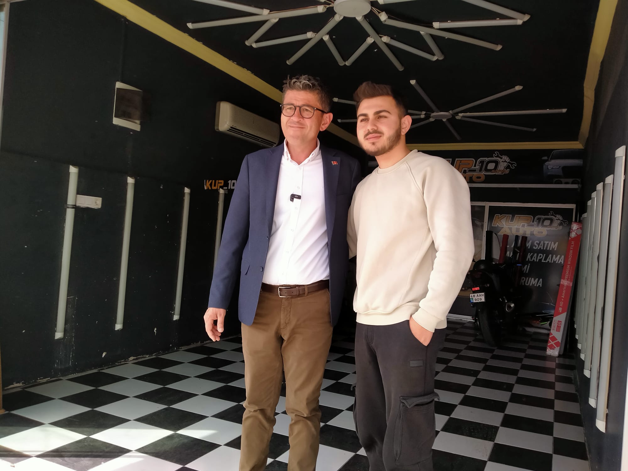 Kökten, Ziyaretlerini Sürdürüyor (2)