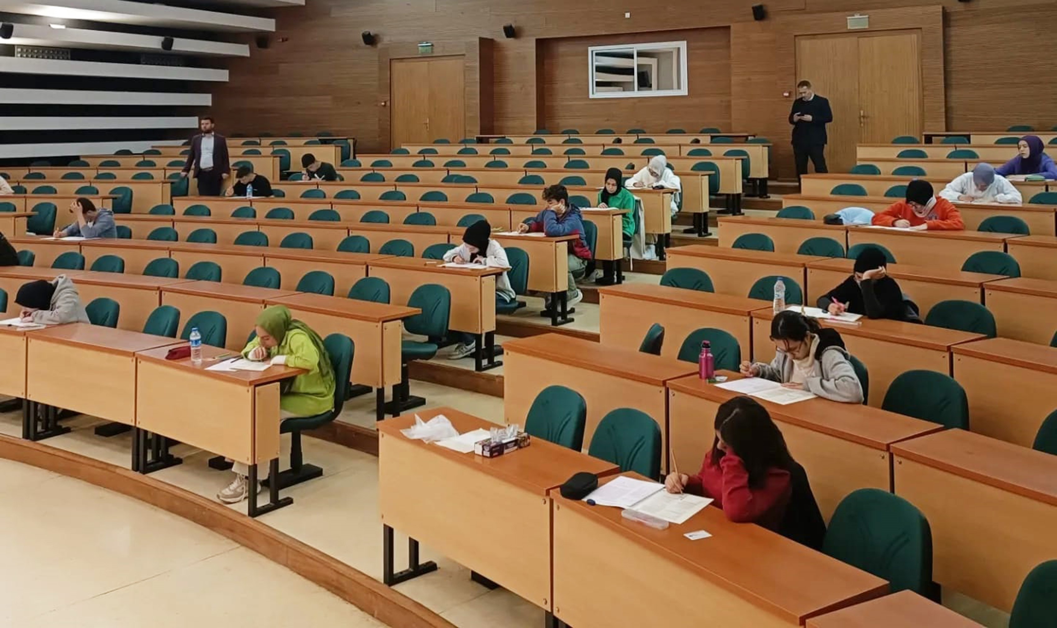 Lise Ve Üniversiteli Gençlere Umre Ödüllü Yarışma (3)
