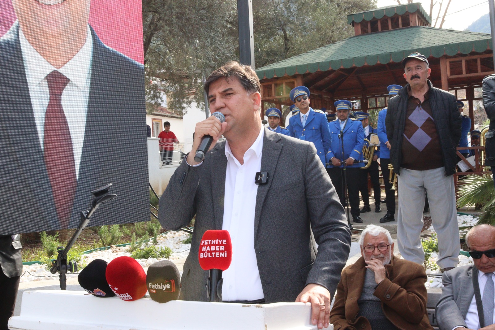 Yenilenen Kesikkapı Parkı Törenle Açıldı (9)