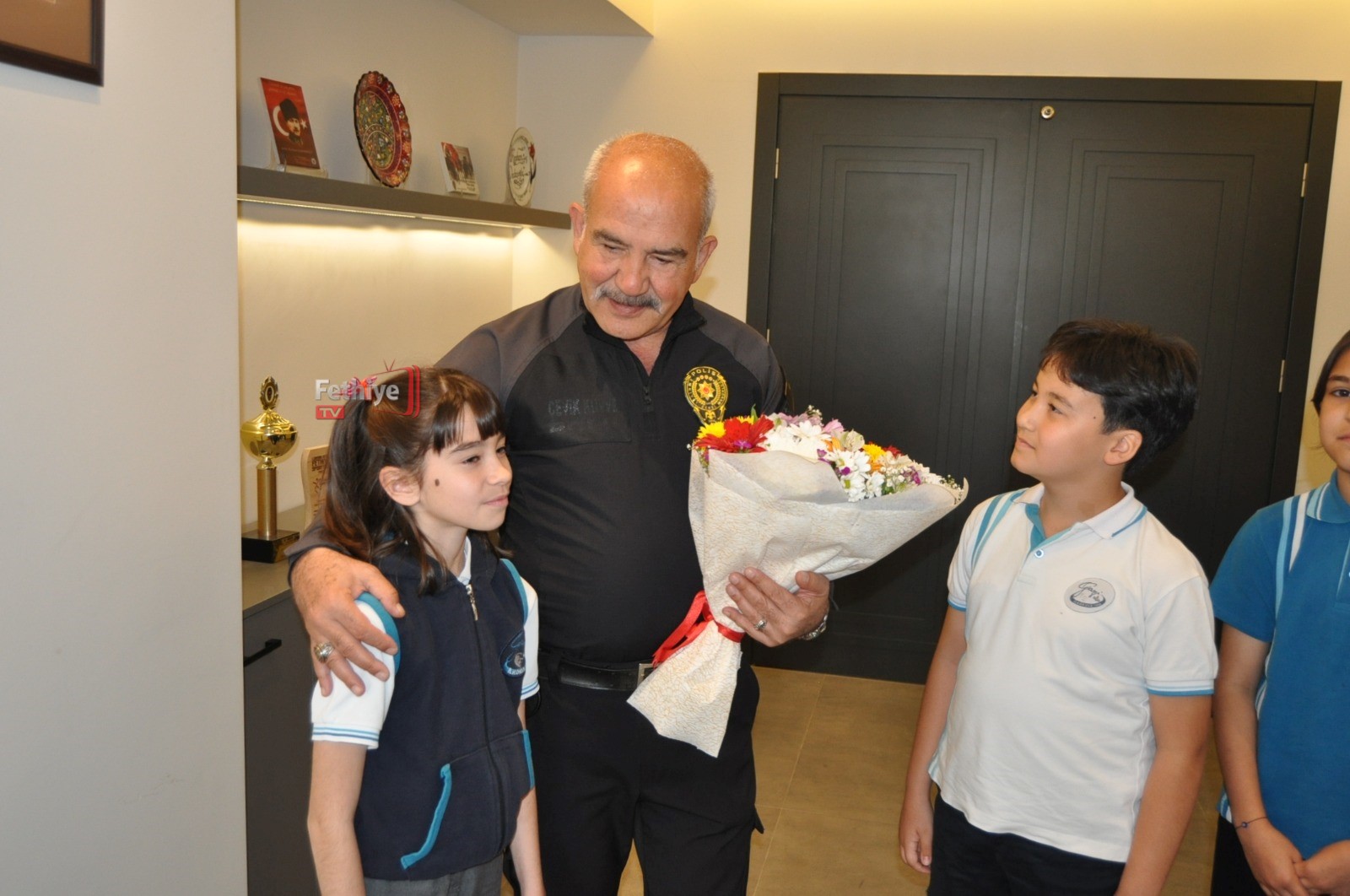 Emniyet Müdürü Dadaşoğlu, Görevi Öğrenci Miray’a Bıraktı (3)