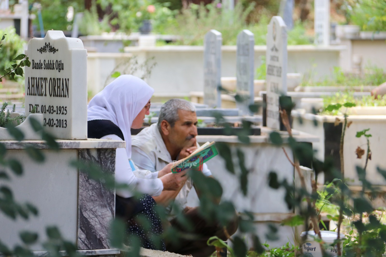 Fethiye’de Arefe Günü Mezar Ziyaretleri Unutulmadı (9)