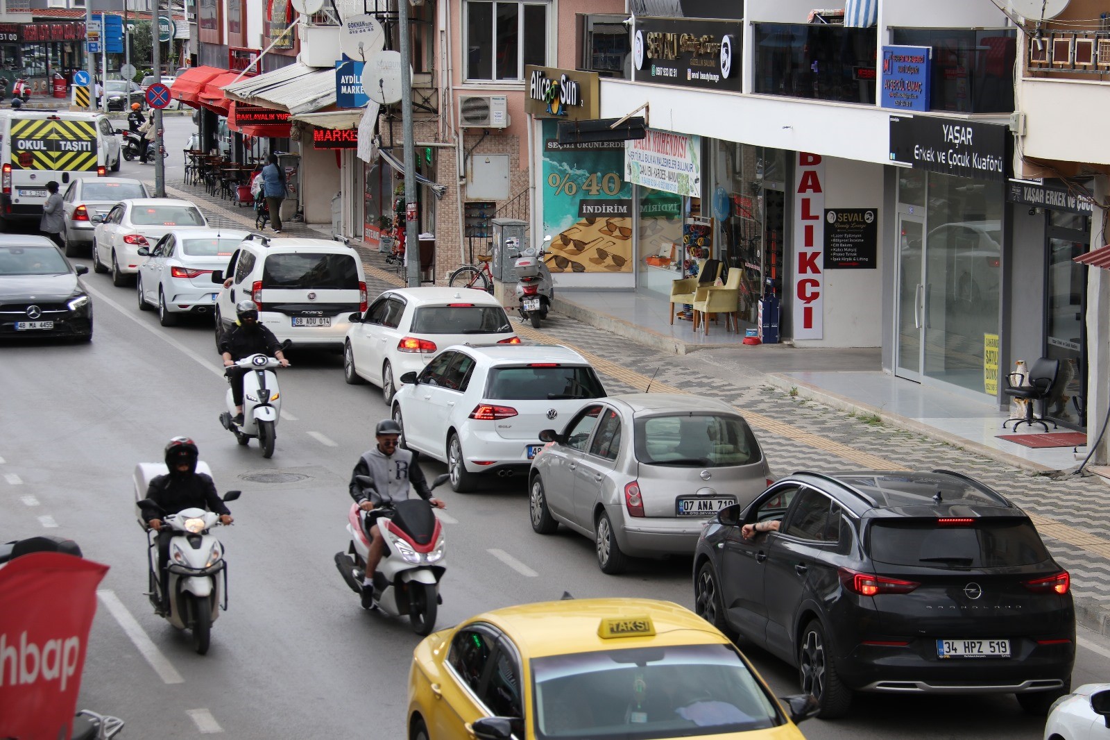 Fethiye’de Bayram Öncesi Tatilci Yoğunluğu Başladı (5)