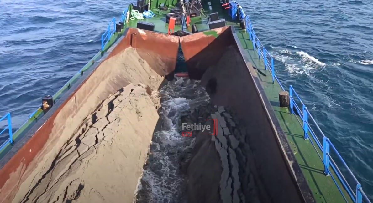 Fethiye’ye Gelen “Çamur V” Gemisi Körfezde Nasıl Çalışacak (10)