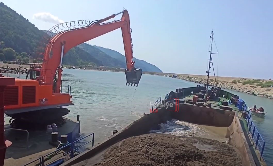 Fethiye’ye Gelen “Çamur V” Gemisi Körfezde Nasıl Çalışacak (8)