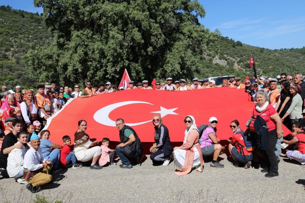 Kaş’ta Likya Su Yolu Yürüyüşü Ve Patara Yörük Göçü Düzenlendi (2)