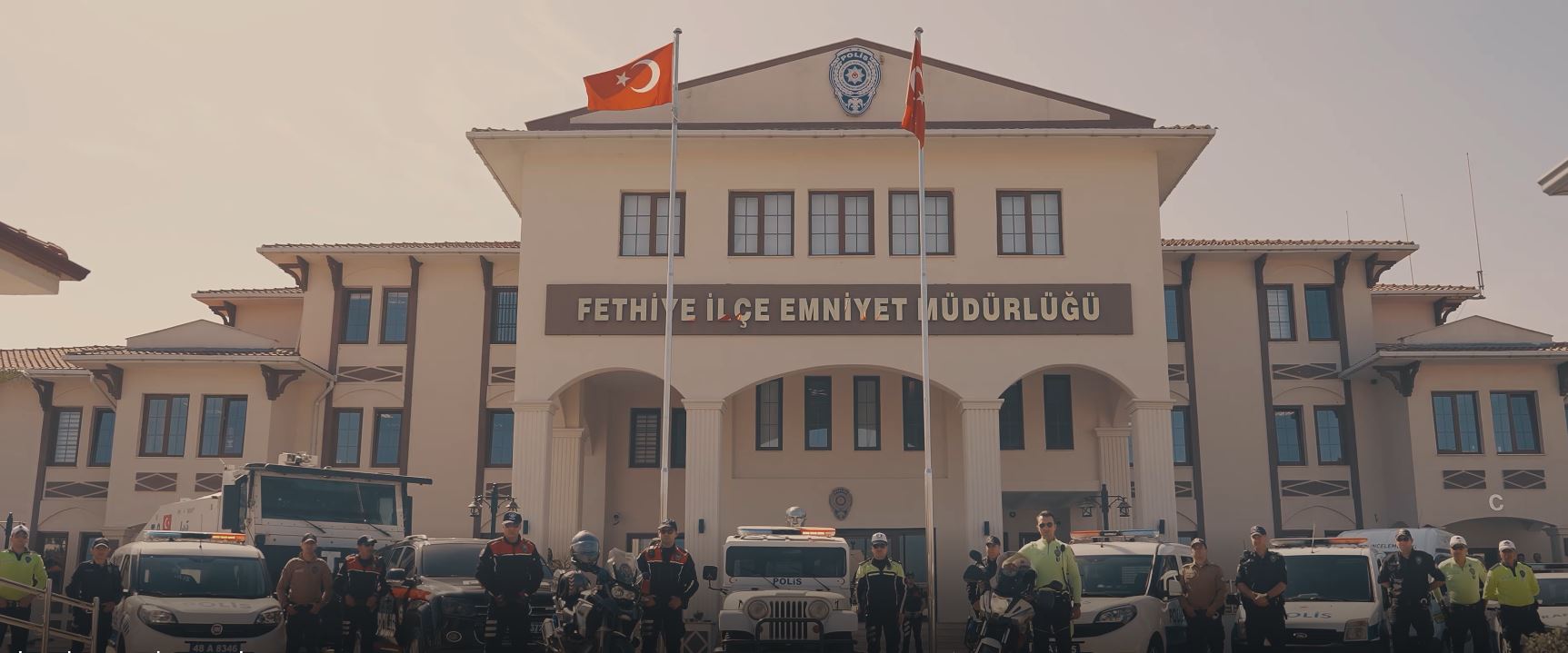 Polis Ve Öğrenciler, Polis Teşkilatı'nın 179. Yılı İçin Klip Hazırladı (2)