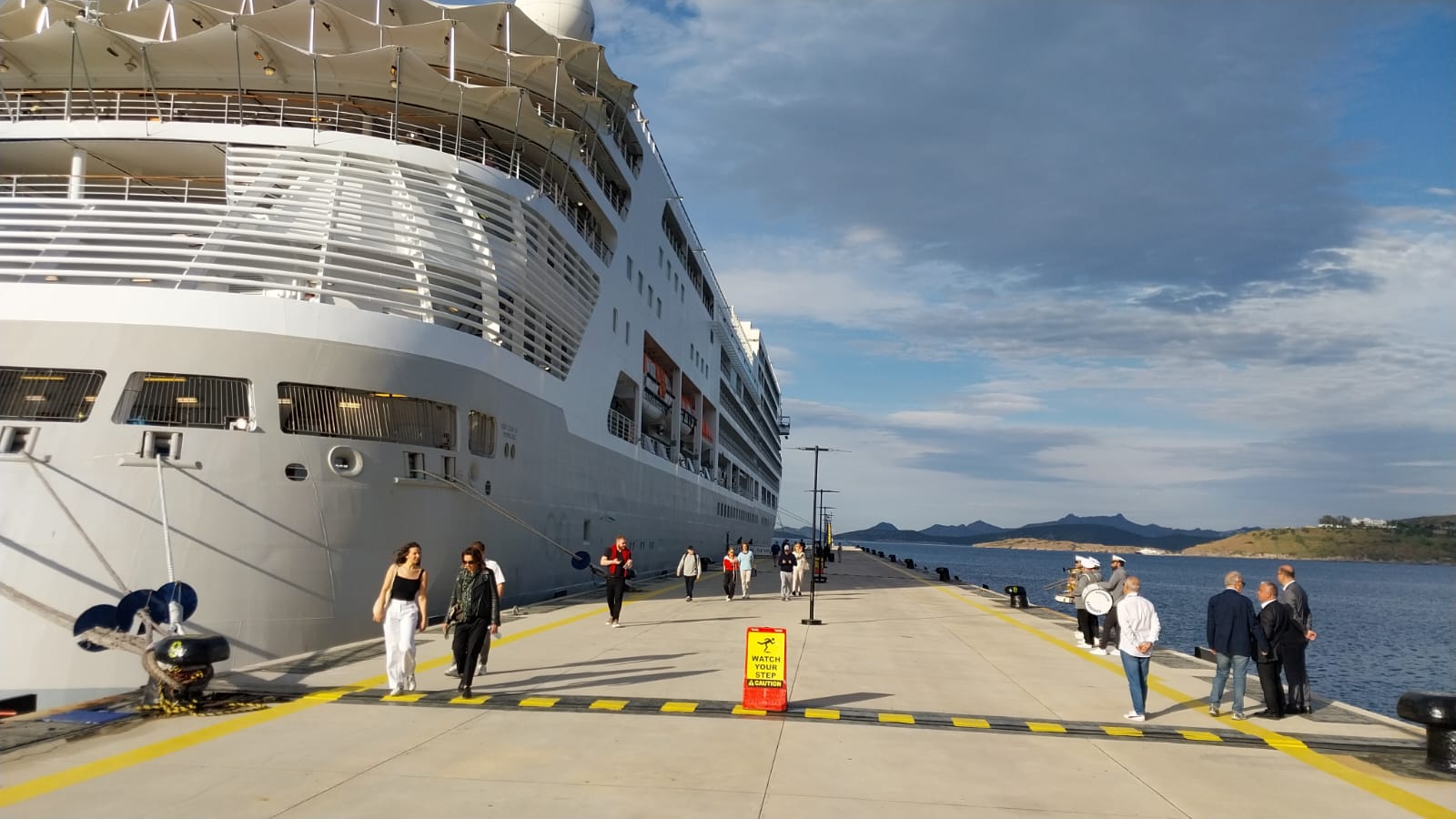 Sezonun İlk Gemisi Bodrum’a Geldi (1)