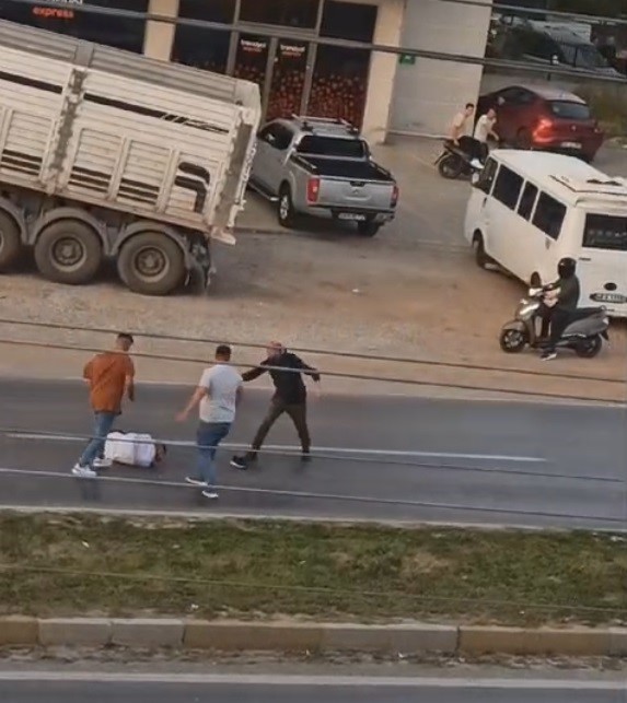 Türkiye’nin Konuştuğu O Kavgada Yeni Görüntüler Ortaya Çıktı (2)