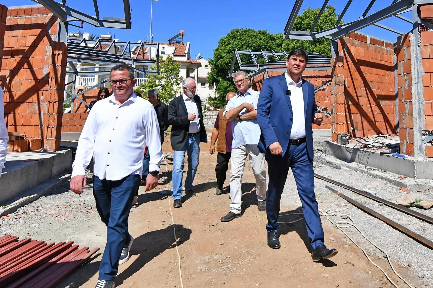 Başkan Karaca Ve Hayırsever İş İnsanı Mete Otizm Parkı İnşaatını İnceledi (2)