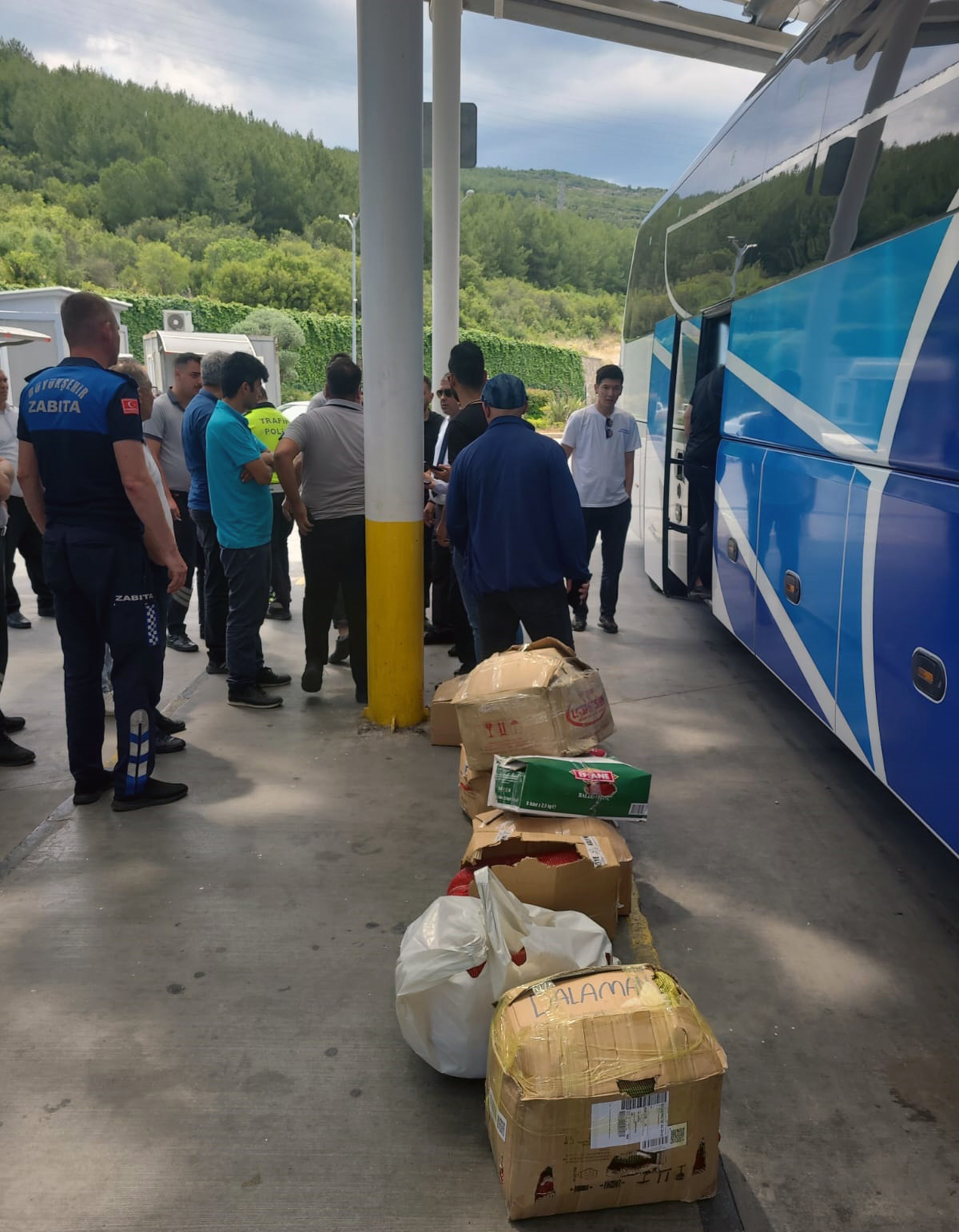 Büyükşehir Zabıta Ekipleri 176.5 Kg Midyeye El Koydu (1)