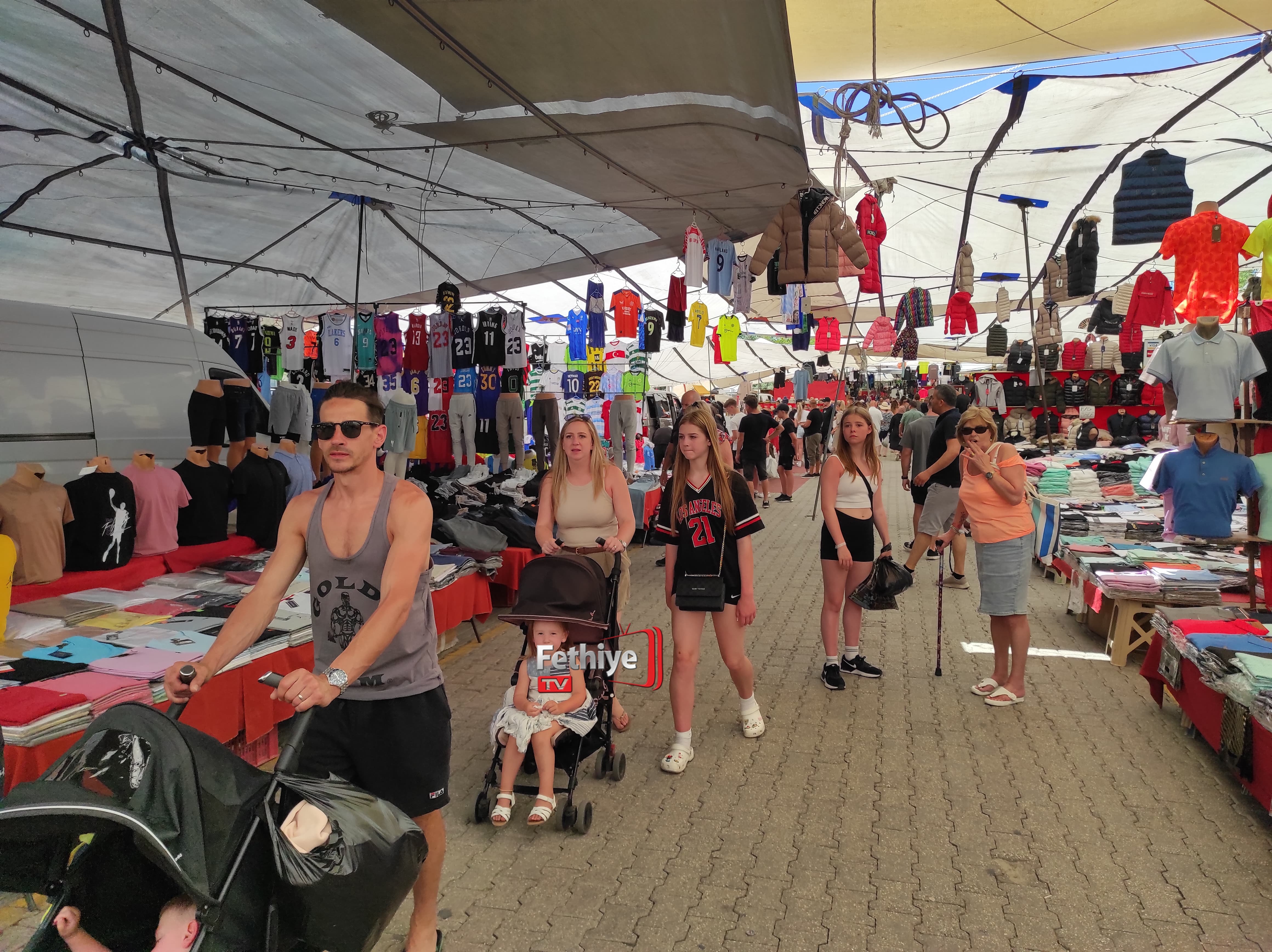 Fethiye Salı Pazarına Yabancı Turist Akını! (2)