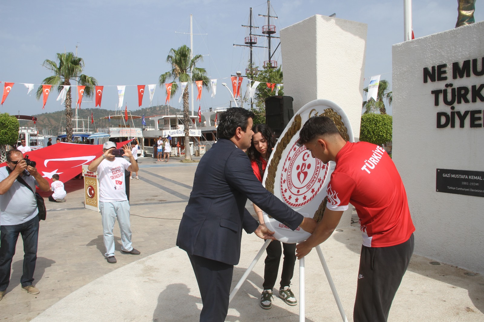 Fethiye’de 19 Mayıs Coşkusu Tören Ve Etkinliklerle Kutlandı (16)