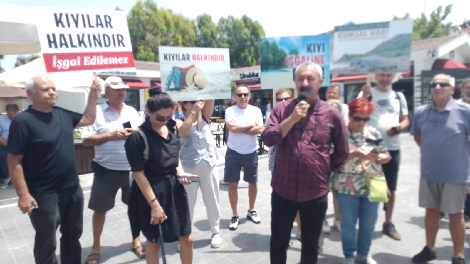 Fethiye’deki Eyleme Maçoğlu‘da Destek Verdi (1)