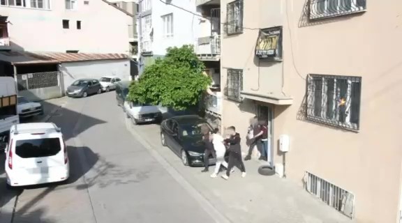 Sahte İlanlarla Vatandaşı Dolandıran 14 Kişilik Suç Şebekesi Çökertildi (2)