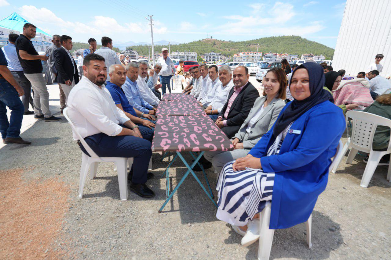 Seydi̇kemerli̇ Kadinlarimizdan Örnek Davraniş (2)