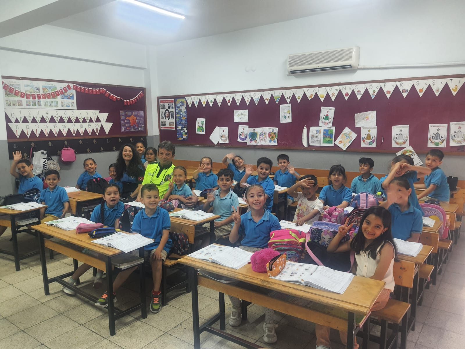 Trafik Haftasında Öğrencileri Bilgilendirdi (6)