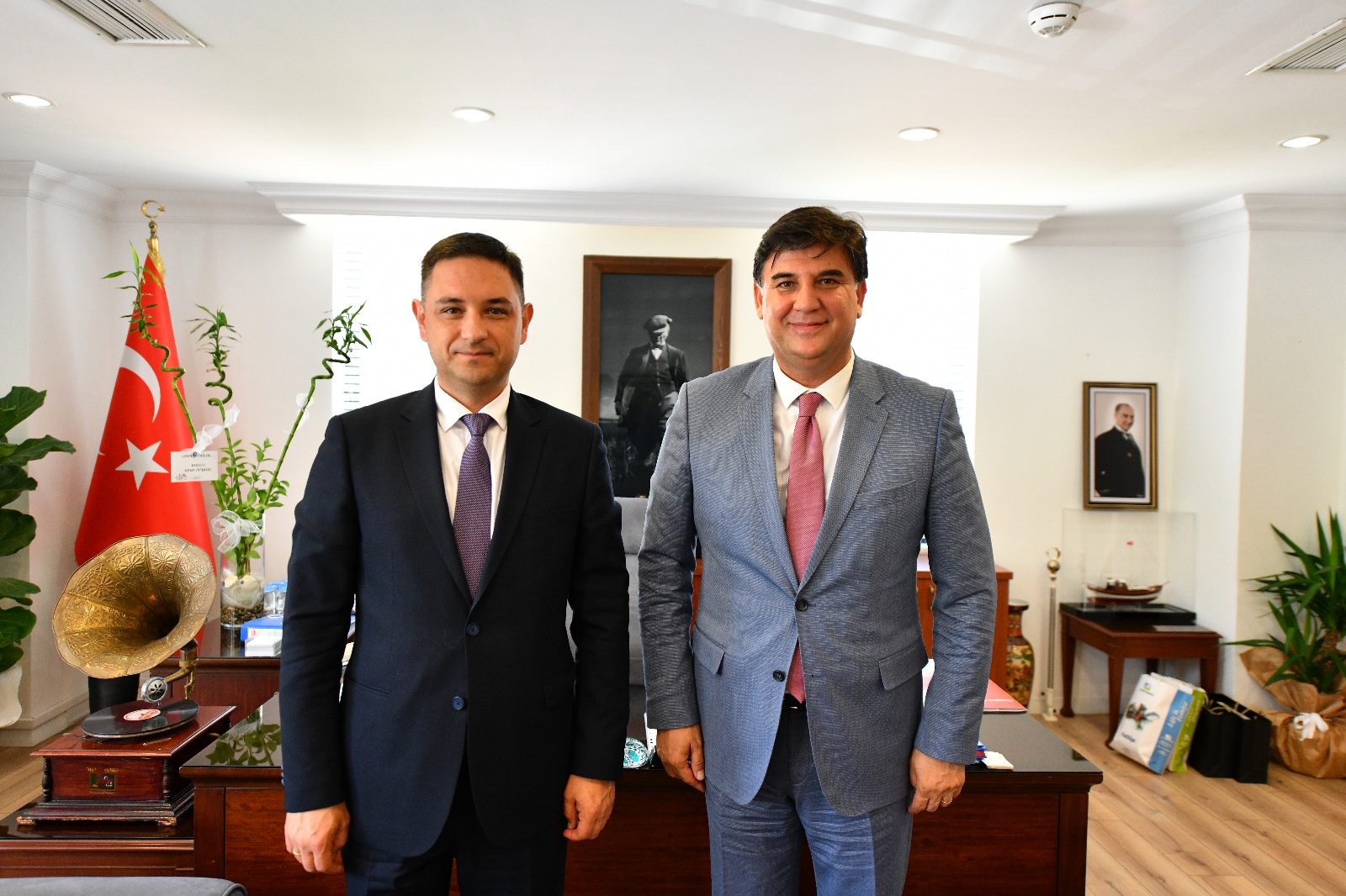 Ukrayna Konsolosu (4)