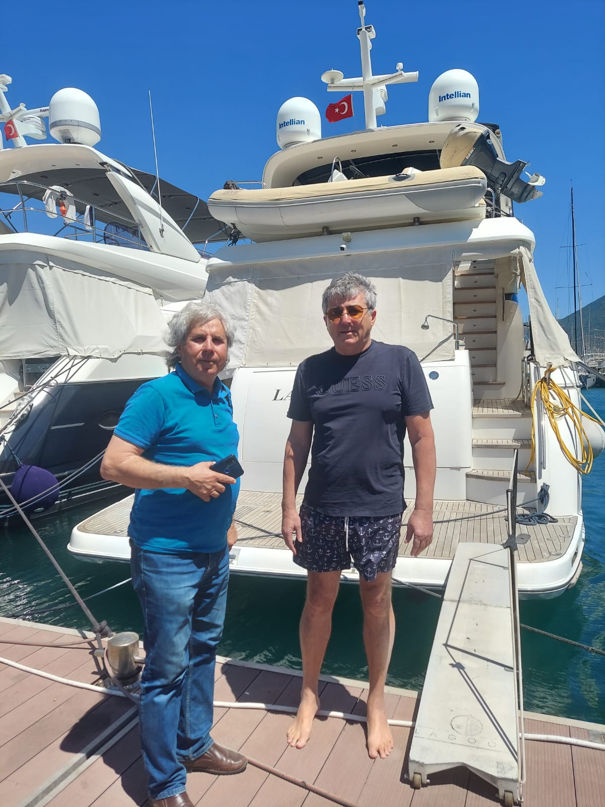 Yaz Ve Kış Hep Fethiye’de Teknede Yaşıyorlar (5)