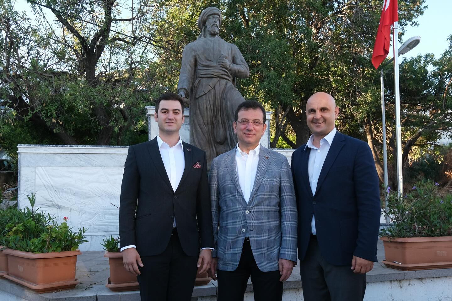 448493409 18435089764021525 6900858041676450228 N