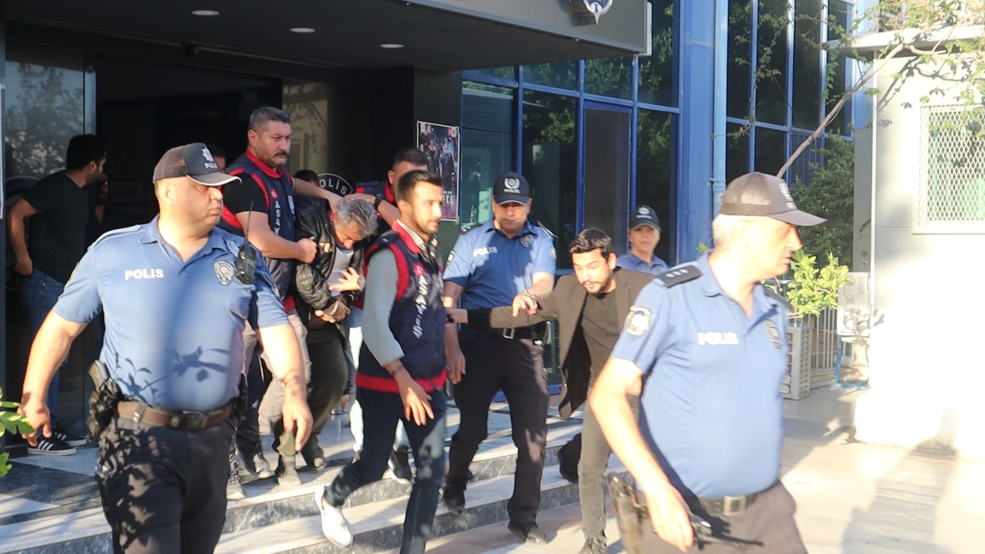 Ortaca'da Kızlara İstismarda Bulunan Şahıs İle Anne Adliyeye Sevk Edildi (1)