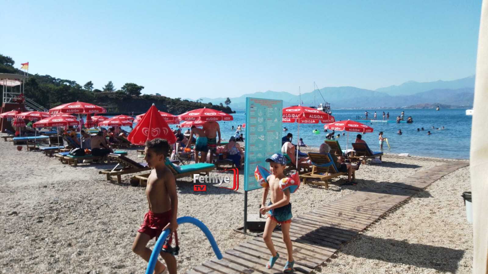 Fethiye Okulun İşlettiği Mavi Bayraklı Plaj Tatilcileri Ağırlıyor (8)